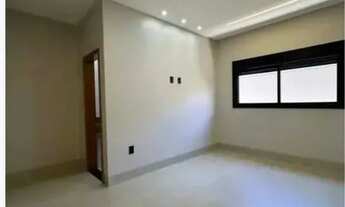 Imagem 4: CASA NO GRAND TRIANON COM PISCINA