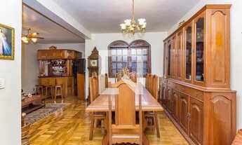 Imagem 2: Casa à Venda - Jardim América, 4 Quartos, 232 m2