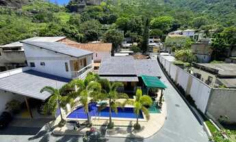 Imagem 2: Alugo incrivel Casa Triplex próximo a praia