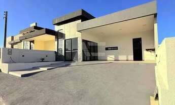 Imagem 2: Vendo casa recém entregue, no Cond. Porto Monte em Marechal Deodoro -AL