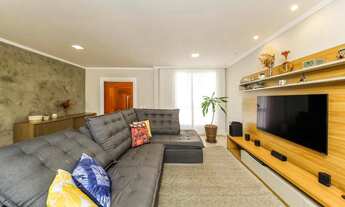 Imagem 4: Casa com área gourmet no Aeroporto para venda