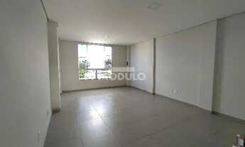 Imagem 2: Sala comercial disponível para locação no bairro Tibery