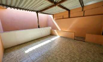 Imagem 3: Casa à venda no bairro Conjunto Residencial Dom Pedro I, São José dos Campos/SP