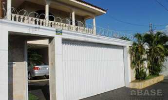 Imagem 2: Sobrado com 4 dormitórios para alugar, 415 m² por R$ 2.900/mês - Industrial - Araguari/MG