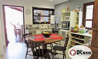 Imagem 6: Belíssimo sobrado à venda com 4 quartos e espaço gourmet com piscina, no Taubaté Village