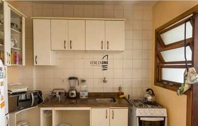 Imagem 2: Porto Alegre - Apartamento Padrão - Partenon