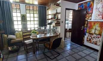 Imagem 4: Casa para venda possui 301 metros quadrados com 4 quartos em Itaigara - Salvador - BA