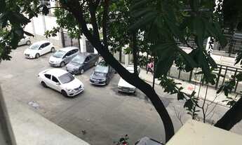 Imagem 5: Vendo excelente apto de 4 quartos com 2 vagas de garagem na Rua Jornalista Orlando Dantas