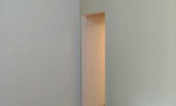 Imagem 3: Kitnet, Venda Loc. Aceita permuta imóvel valor maior com 41 m2. Armário embutido, taco