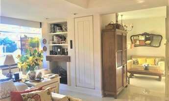 Imagem 2: Apartamento para venda com 122 metros quadrados com 3 quartos no Mont Serrat - Porto Alegr