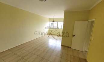 Imagem 6: Belíssimo apto. a Venda no centro de Jacareí/SP - 3 dormitórios - 2 banheiros - 108m²