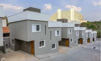 Imagem 2: Sobrado em condomínio com ótimo preço