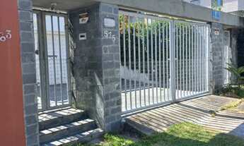 Imagem 2: Casa para venda possui 301 metros quadrados com 4 quartos em Itaigara - Salvador - BA