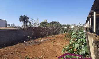 Imagem 2: Terreno comercial