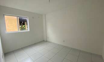 Imagem 4: Apartamento com 2 quartos, varanda, piscina, churrasqueira, salão de festa, por R$ 150.000