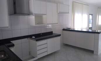 Imagem 3: ALUGO CASA Casa com 3 dormitórios