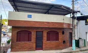 Imagem: Vendo / Troco - 3 quartos - Leopoldina MG