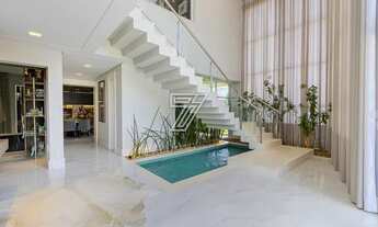 Imagem 5: Casa de condomínio para venda possui 879 metros quadrados