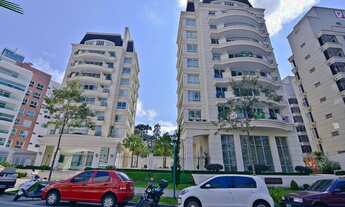 Imagem 3: Cobertura pronta em grande estilo no LESSENCE Cabral com 4 suítes