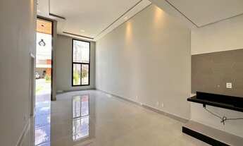 Imagem 2: Casa de condomínio térrea para venda possui 180 metros quadrados com 3 quartos