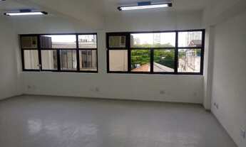 Imagem: Próximo ao metro