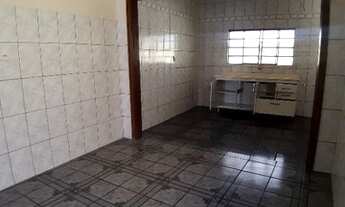 Imagem 2: Casa com 2 dormitórios para alugar, 75 m² por R$ 1.100,00/mês - Jardim Gurilândia - Taubat