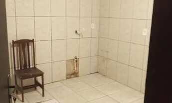 Imagem 3: Aluga-se kitnet Casa com 1 dormitório