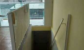 Imagem 2: Apto em sobrado Apartamento com 2 dormitórios