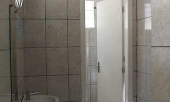 Imagem 6: Imóvel à Venda em Curitiba - 600m² área total e 204m² construído, Amplo Hall, 2 Banheiros