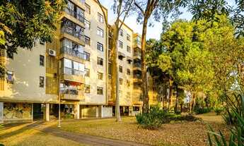 Imagem 2: SQN 216: 3 Quartos c/ DCE - Reformado