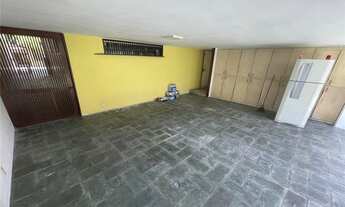 Imagem 6: ALUGO Casa na Rua do Espinheiro - 372m² ótima para comércio