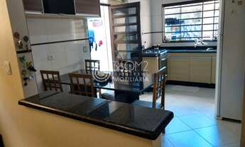 Imagem 5: Sobrado para Venda em São Paulo, Vila Liviero, 2 dormitórios, 1 suíte, 2 banheiros, 2 vaga