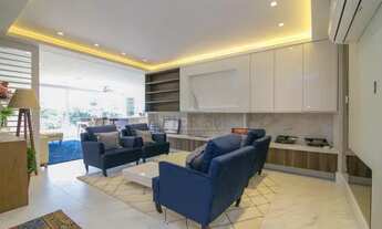 Imagem: Porto Alegre - Apartamento Padrão - Vila