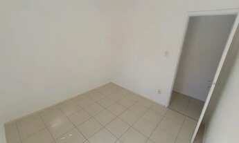 Imagem 7: Apartamento para aluguel possui 74 metros quadrados com 3 quartos em Jabotiana - Aracaju