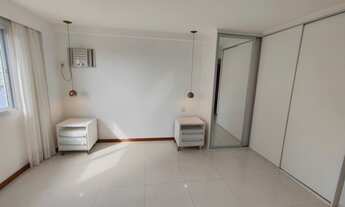 Imagem 3: Apartamento Glória c/ 3qts, sendo 1suíte, 2brs, 2vgs, amrs plnjds, varanda