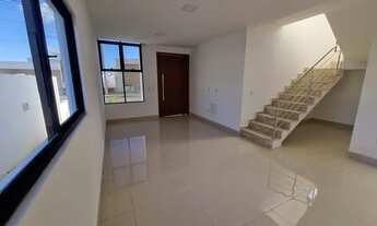 Imagem 2: Casa duplex a venda no condomínio Villa dos Ventos em Parnamirim com 3 quartos, sendo 2 su