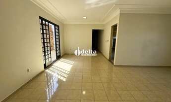 Imagem 2: Casa residencial disponível para venda no bairro Vigilato Pereira em Uberlândia-MG