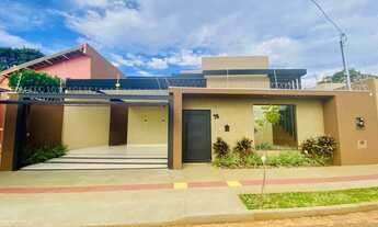 Imagem 2: Casa Alto Padrão para Venda em Campo Grande, Monte Castelo, 3 dormitórios, 3 suítes, 5 ban