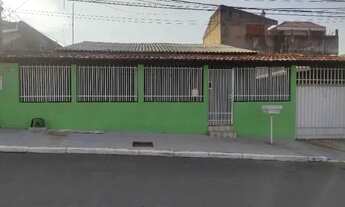 Imagem: Casa com 2 quarto(s) no bairro CPA I em