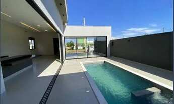 Imagem 6: Imóvel para venda possui 166 metros quadrados com 3 quartos