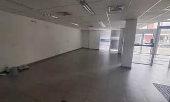 Imagem 4: Prédio Comercial para Locação na Vila Vera 628 m², Pé-Direito Alto e Localização Estratég