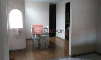 Imagem: Casa em Montes Claros, no bairro Sagrada