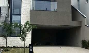 Imagem 2: RR8708 Casa 209m² CONDOMÍNIO NEW VILLE - OPOETUNIDADE - 4 Dorms 4 Vagas - Santana de Parna