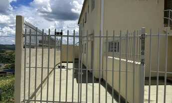 Imagem 2: Sobrado para venda com 160 m2, 6 quartos, 4 banheiros e 2 suítes ideal para famílias grand