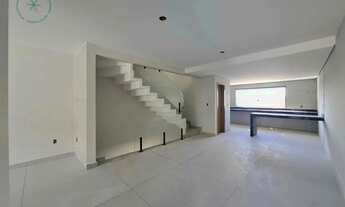 Imagem 4: Casa Geminada á venda no bairro Santa Amélia, Belo Horizonte - MG