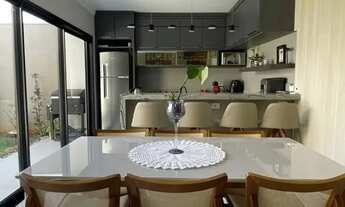 Imagem 4: Casa nova e moderna com terreno grande