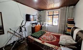 Imagem 5: Casa terra a uma quadra do supermercado Boni