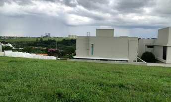 Imagem: Casa de condomínio para venda possui 496