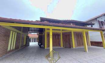 Imagem 3: Casa para Venda em Florianópolis, Canasvieiras, 5 dormitórios, 1 suíte, 5 banheiros, 6 vag