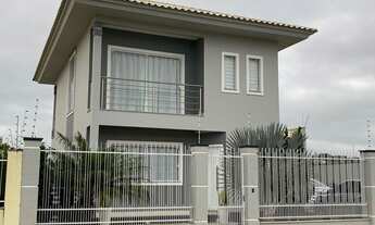 Imagem: Casa alto padrão mobiliada localizada no